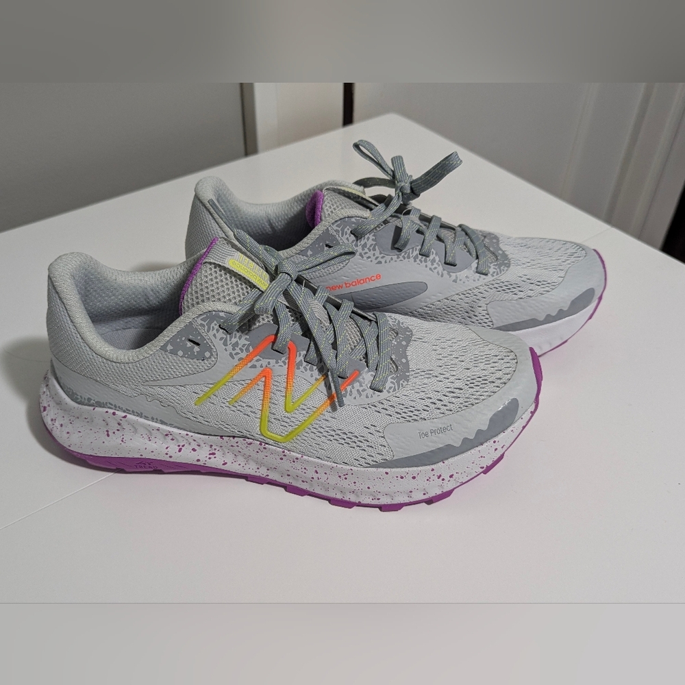 New Balance Gray and Purple Running Shoes, size 10